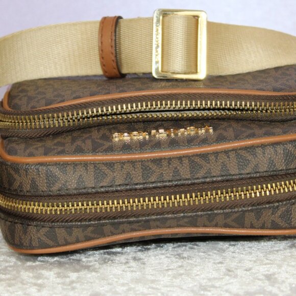 Michael Kors Signature Logo Brown PVC Crossbody Bag with Matching Zip Wallet | G - Picture 5 of 16